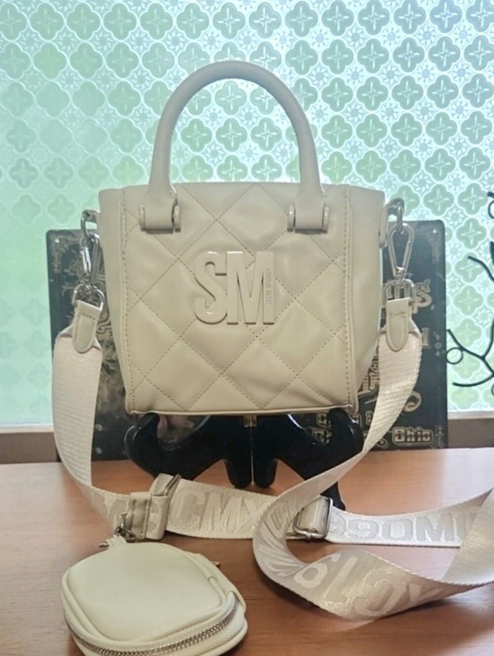 STEVE MADDEN BBABI SATCHEL CROSSBODY BAG W AIR POD CASE